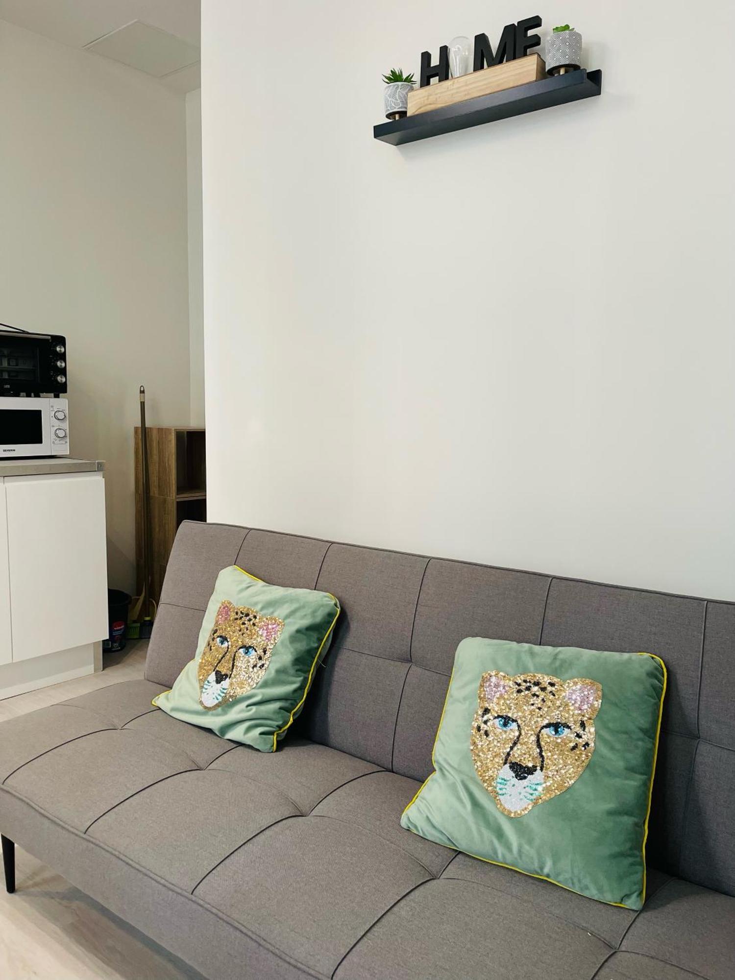 Le Caubous Plein Centre Appartement Calme Avec Chambre Et Cuisine Equipee Bagneres-de-Bigorre Bagian luar foto
